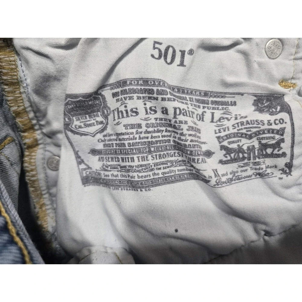 Levi's 501 Original Fit Jeans Men's 31x30 Light Wash‎ Blue Straight Leg 12501